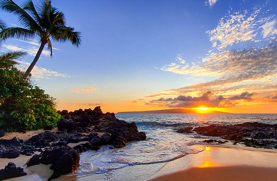 A Hawaiian sunset on the beach